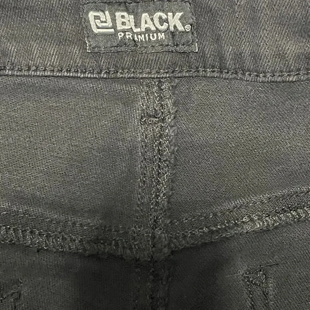 CJ Black Premium Bermuda Jean Shorts Size 30 Black‎ Denim